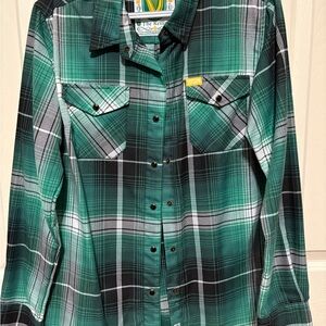 Dixxon Women’s Green Plaid Button-Up Shirt